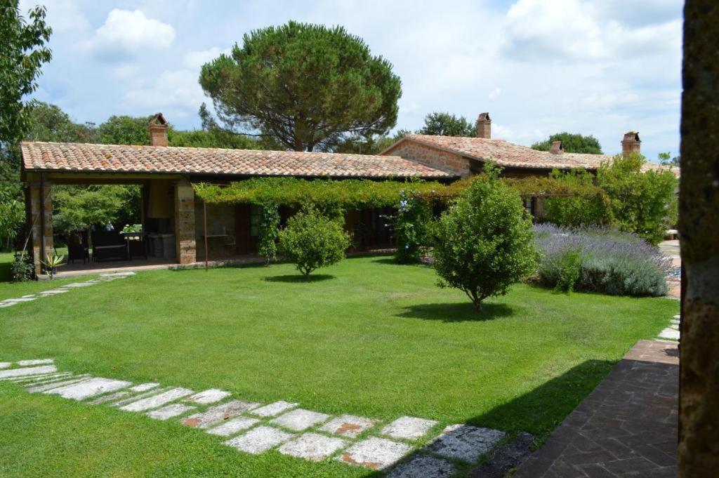 Agriturismo Eco-Bio Villa Vacasio ปีติญาโน ภายนอก รูปภาพ